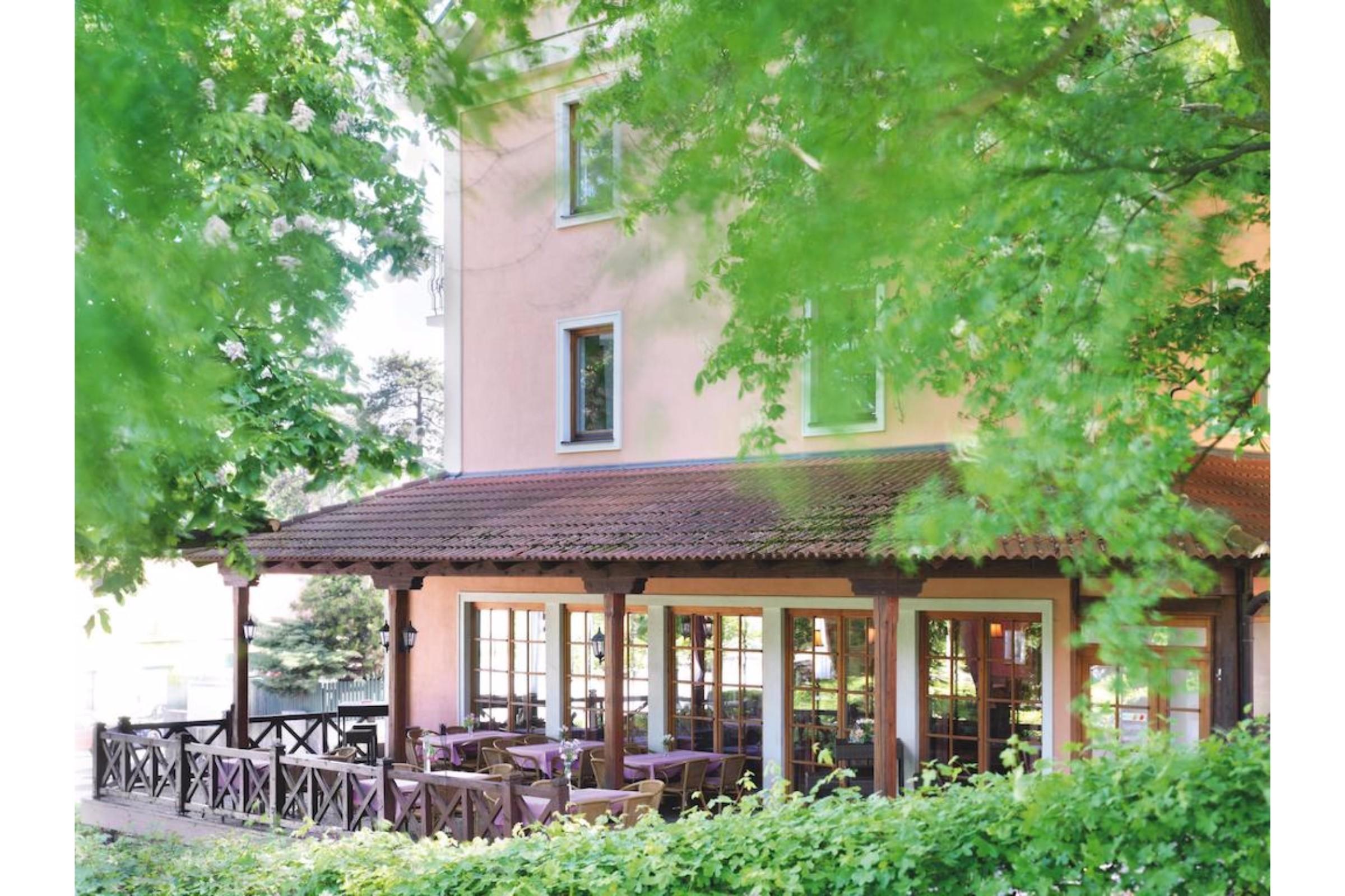 Hotel Marc Aurel Petronell Exterior photo